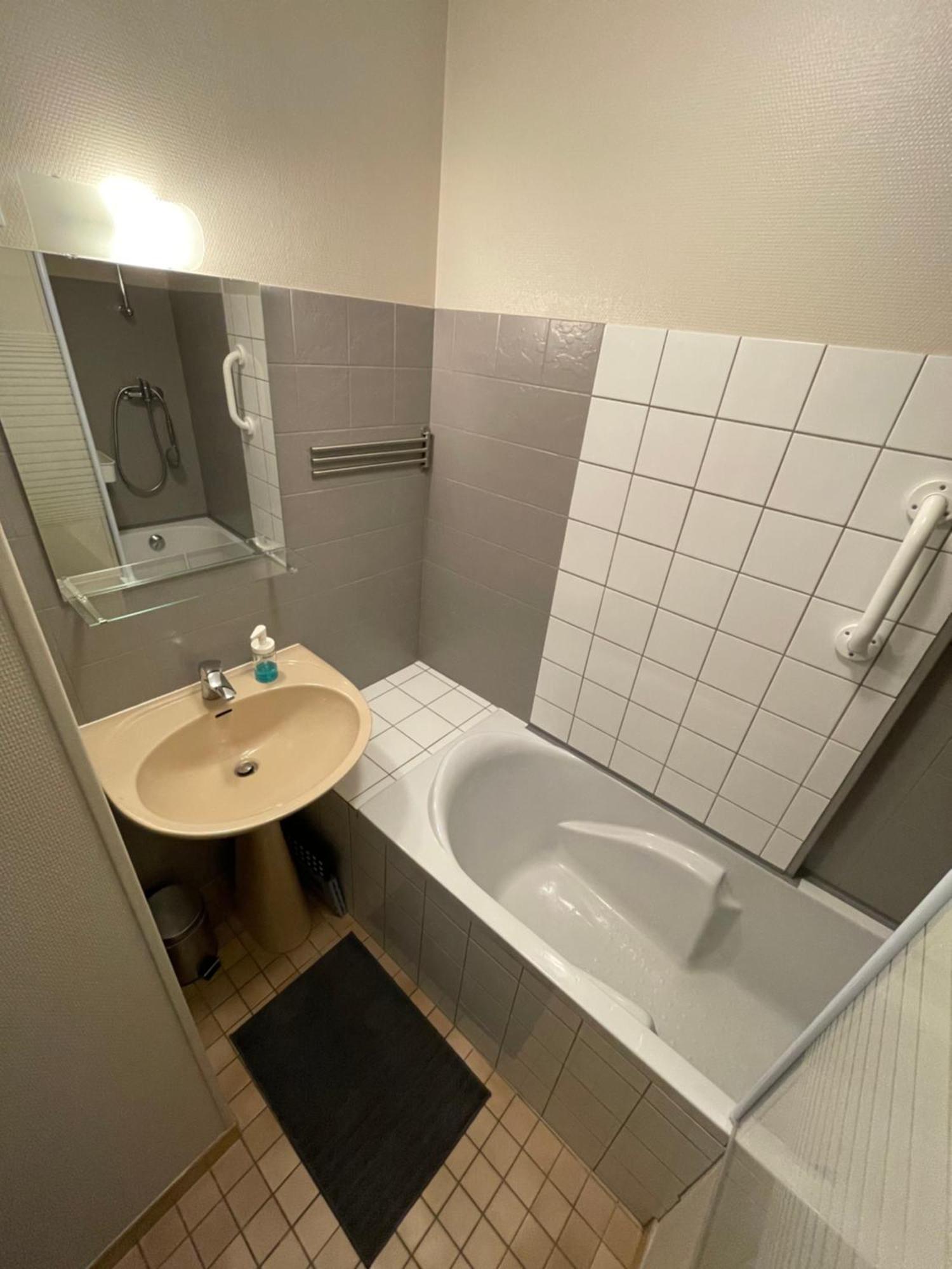 Appartamento Chez Gustou Chaudes-Aigues Esterno foto